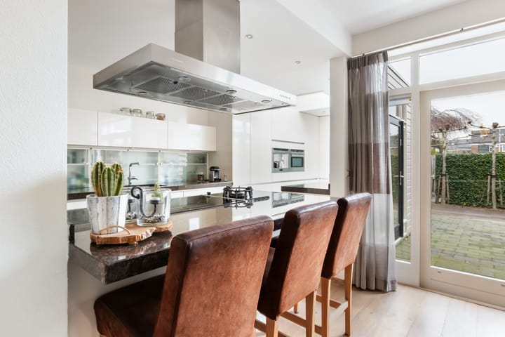 Foto 9 van Bloeme 27