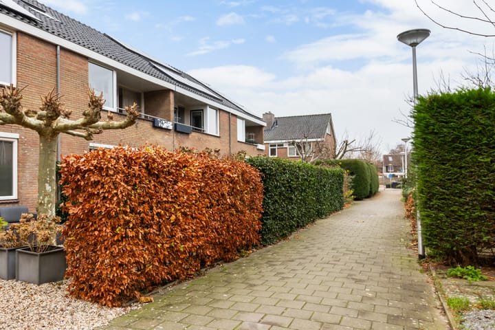 Foto 41 van Bloeme 27