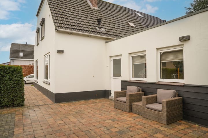 Foto 24 van Achterstraat 9