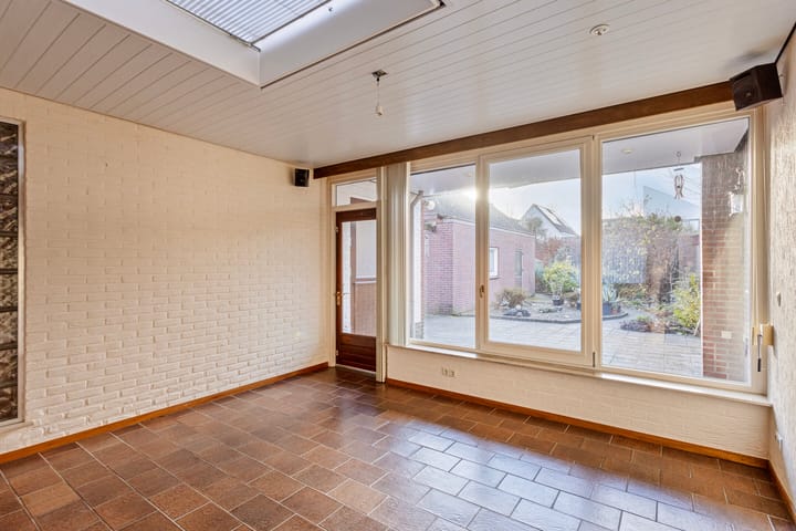 Foto 12 van Molenstraat 15