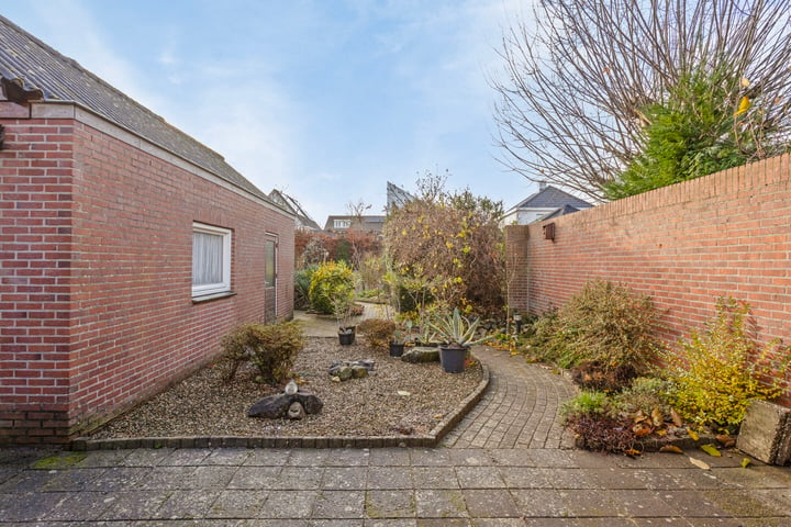 Bekijk foto 37 van Molenstraat 15