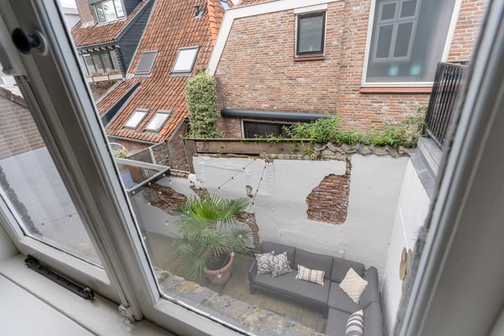 Foto 31 van Burgtstraat 6