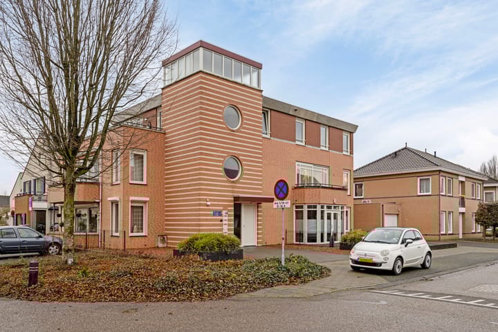 Foto 30 van Harrie Carisstraat 6