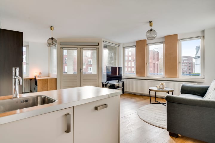 Foto 2 van Akerstraat 12-D