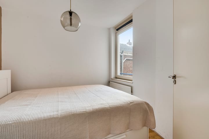 Foto 17 van Akerstraat 12-D