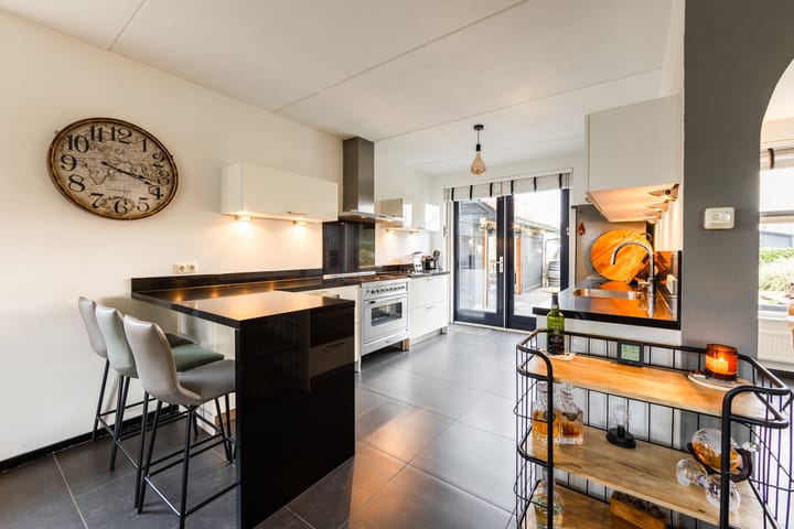 Foto 12 van Wûnsstelling 25