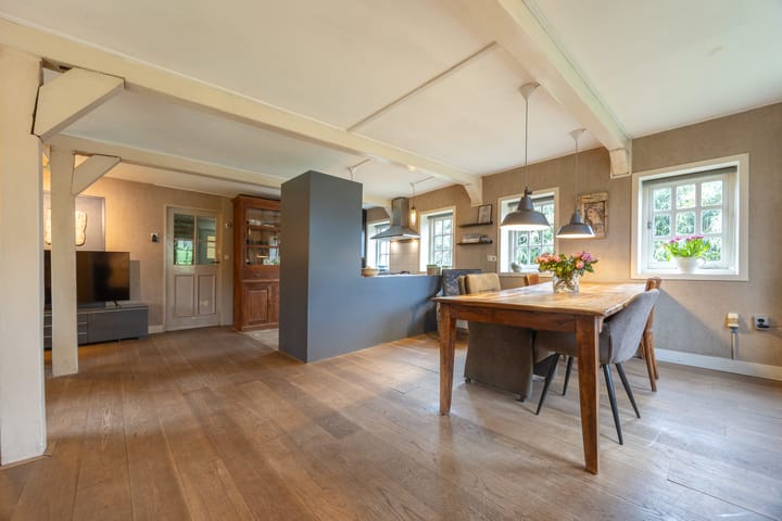 Foto 2 van Nauerna 5