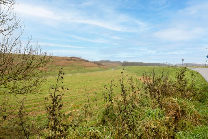 Foto 30 van Nauerna 5