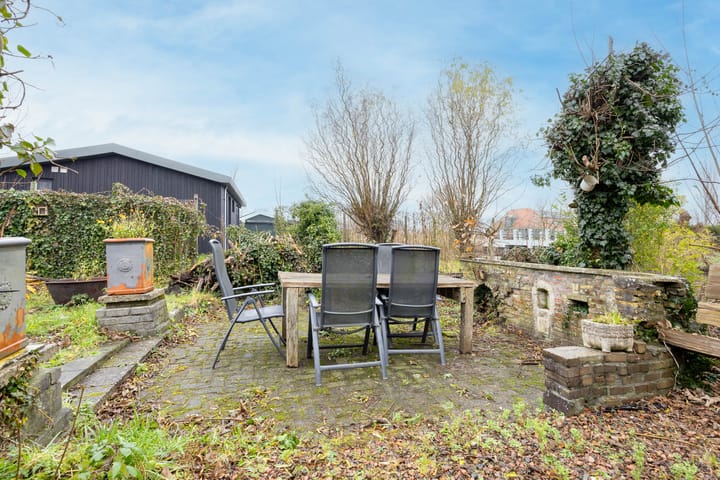 Foto 27 van Nauerna 5