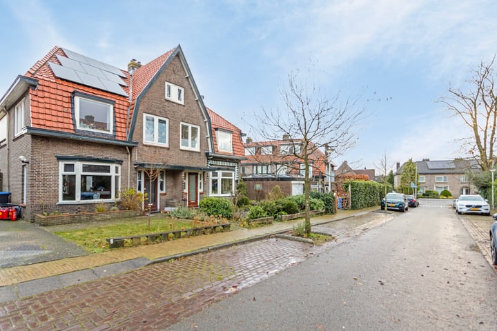 Bekijk foto 43 van Van Effenlaan 5