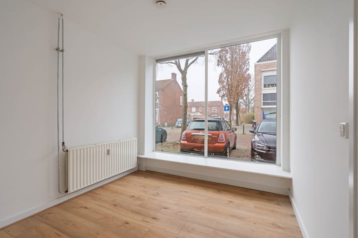 Photo 4 of Mgr. Nolensplein 11-A1