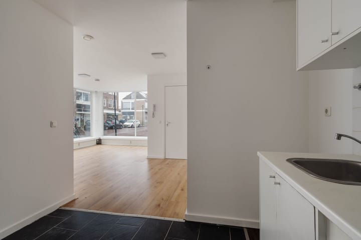 Photo 9 of Mgr. Nolensplein 11-A1