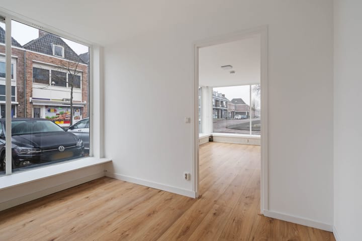 Photo 15 of Mgr. Nolensplein 11-A1