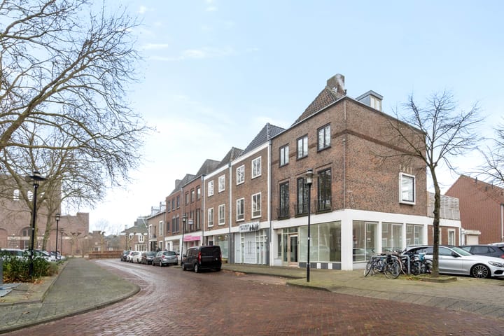 Photo 18 of Mgr. Nolensplein 11-A1