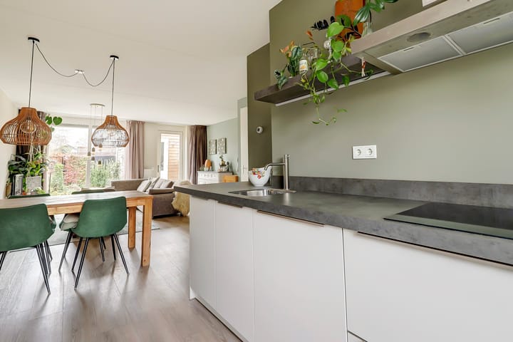 Foto 17 van Kuukven 14