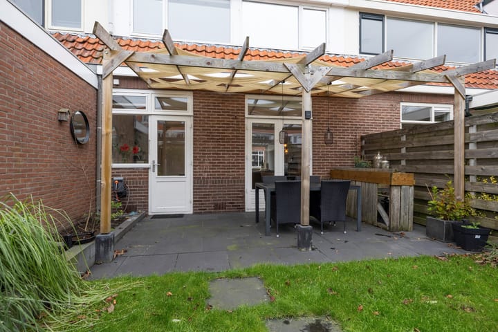 Foto 26 van Prof. Zeemanstraat 21