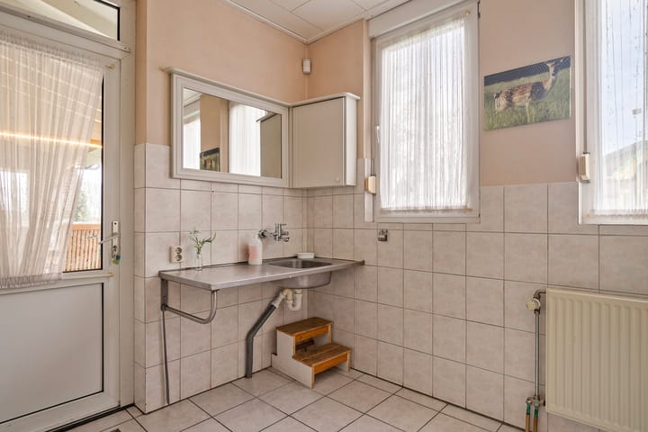 Photo 35 of Tipweg 72