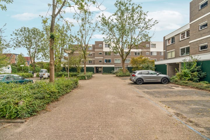 Foto 33 van Michaëlplein 130