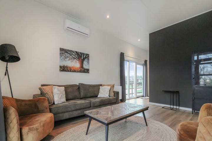 Photo 6 of Valkenburgerweg 128-561