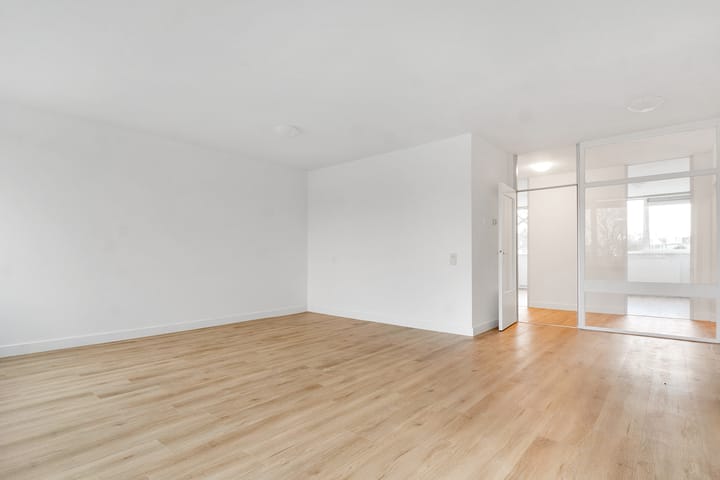 Foto 6 van Veenbesstraat 6