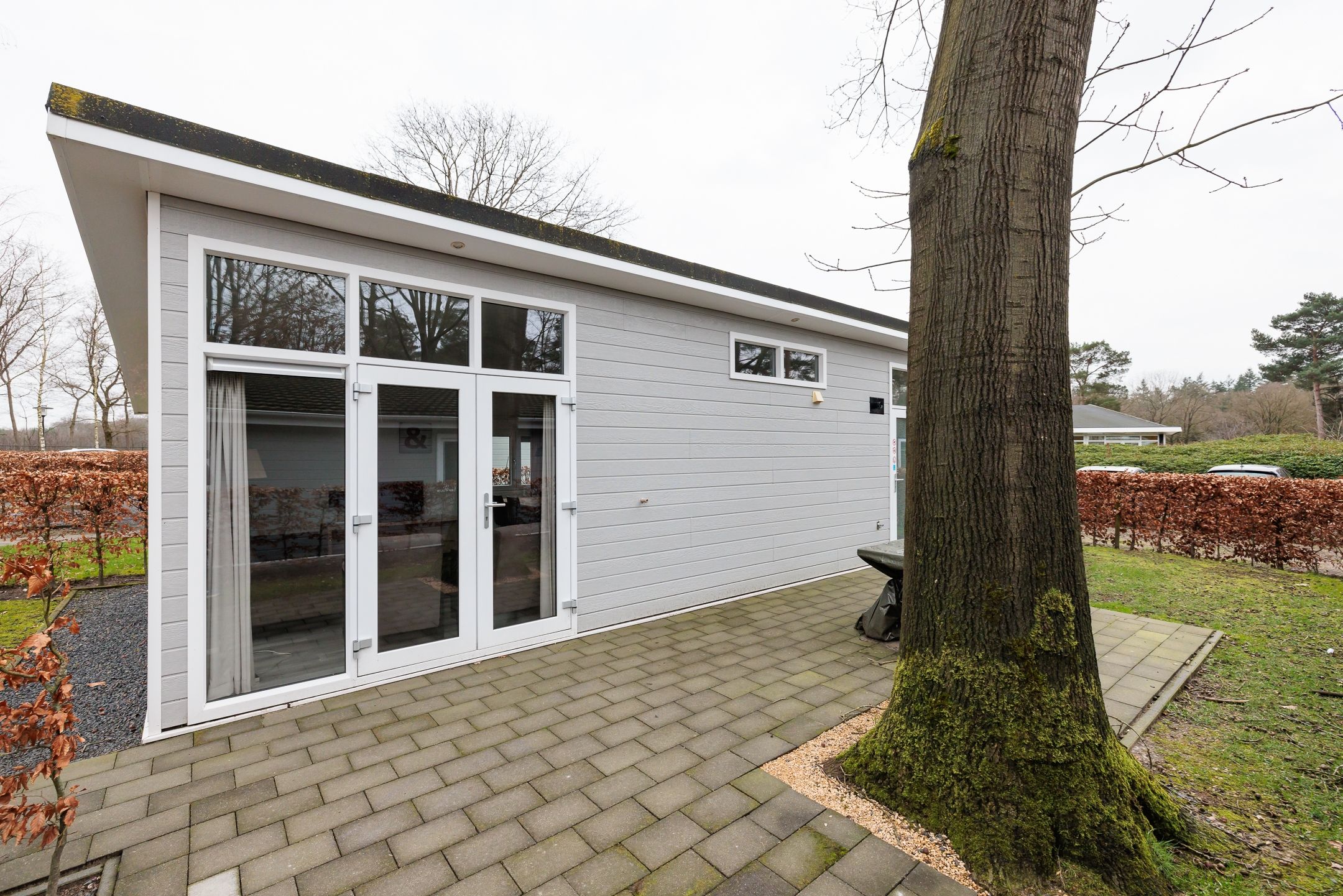 2-bedroom freehold villa in Ede — photo 3 of 5