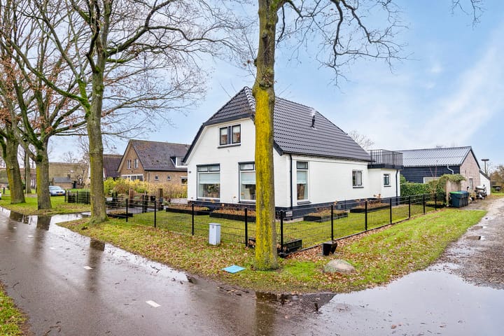 Foto 6 van Zuiderzeestraatweg 330