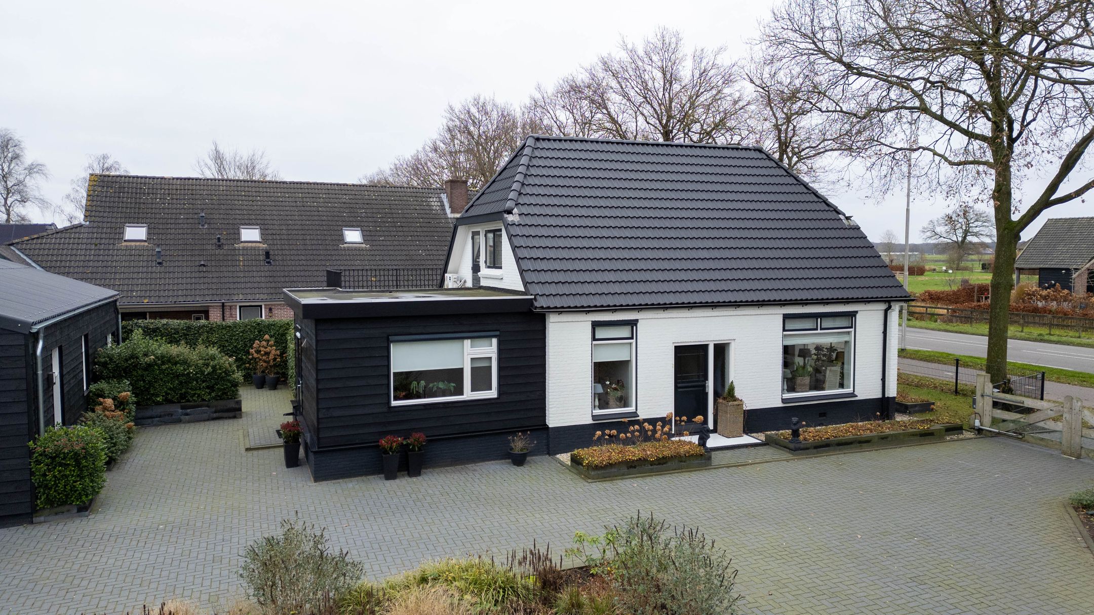 Foto 60 van Zuiderzeestraatweg 330