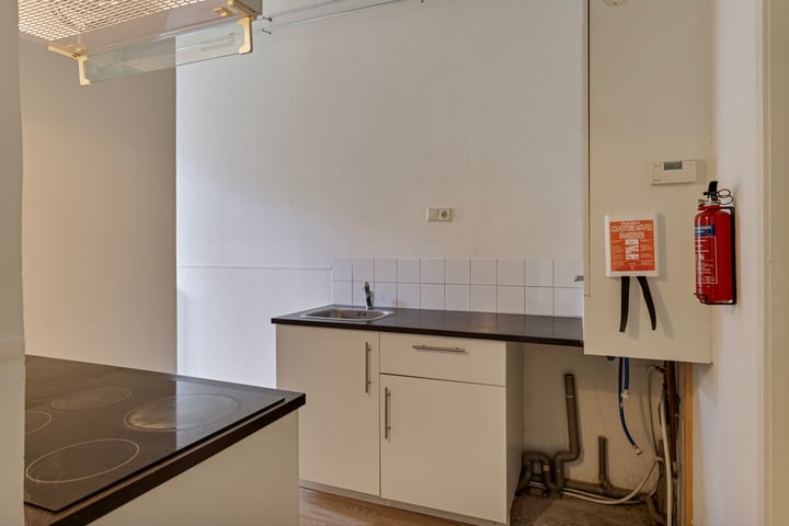 Bekijk foto 7 van Dokter Stavermanstraat 43-A