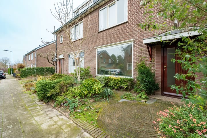 Foto 4 van Goudenregenstraat 2