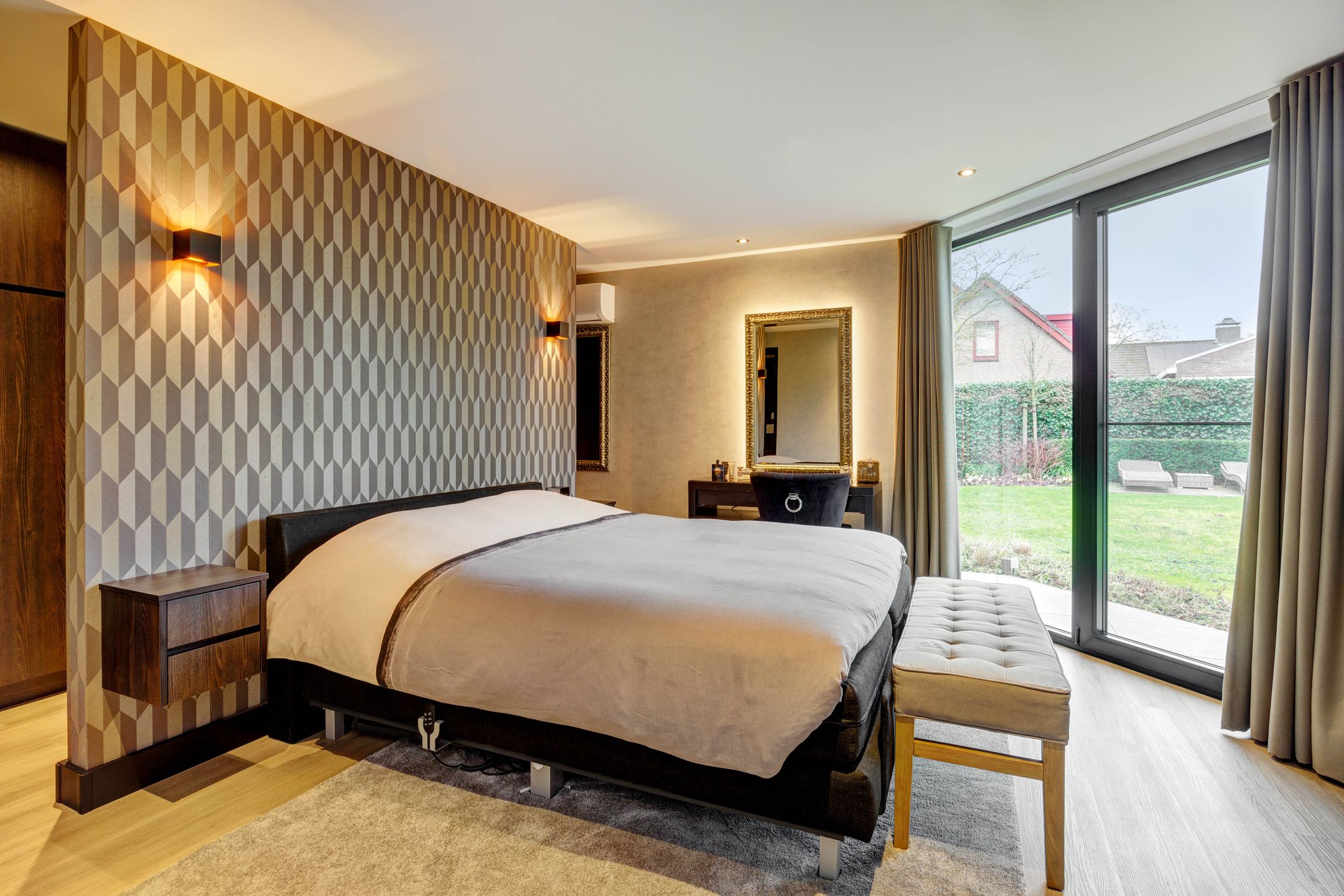 Foto 27 van Van Homberghgaarde 7