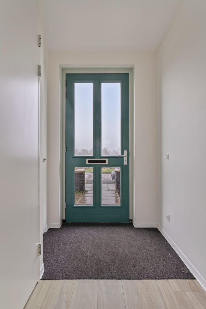 Foto 11 van Maagd 13