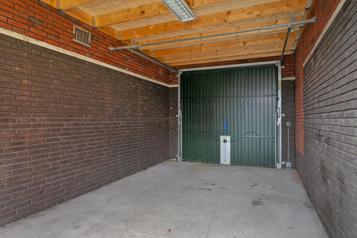 Foto 22 van Maagd 13