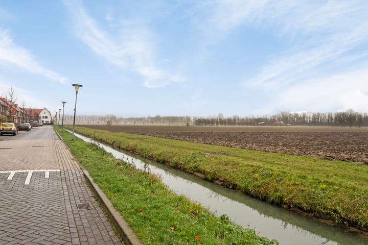 Foto 27 van Maagd 13