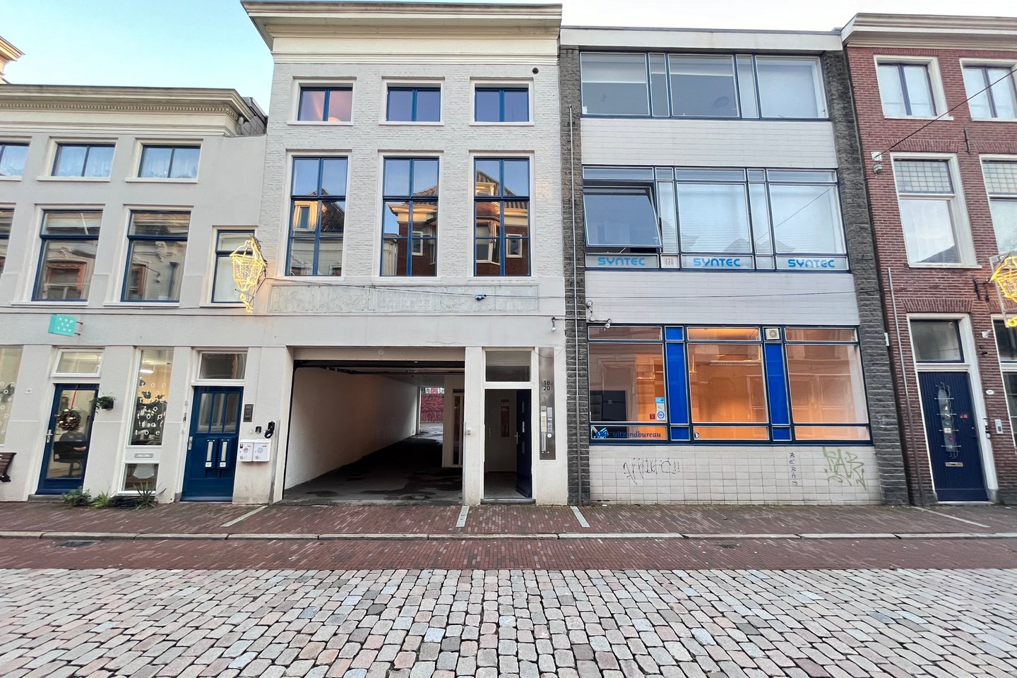 Bekijk foto 1 van Turftorenstraat 20