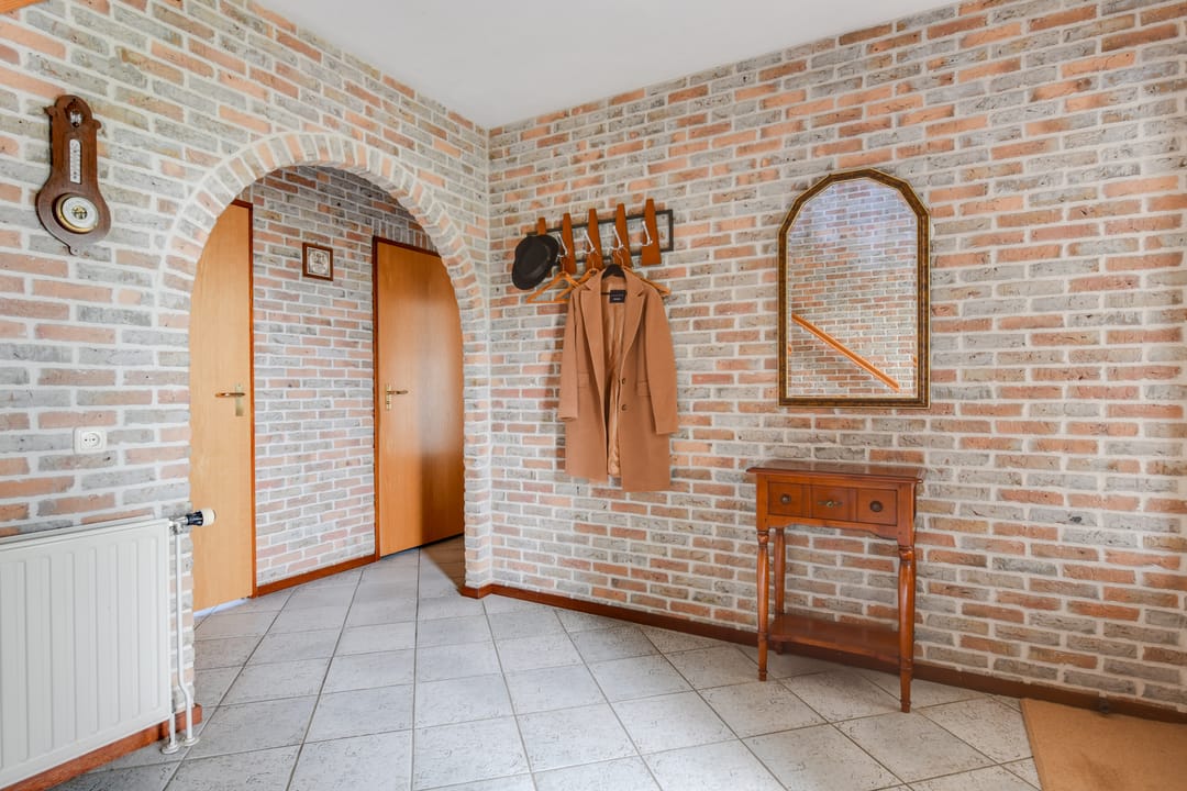 Foto 8 van Leeuwetand 19