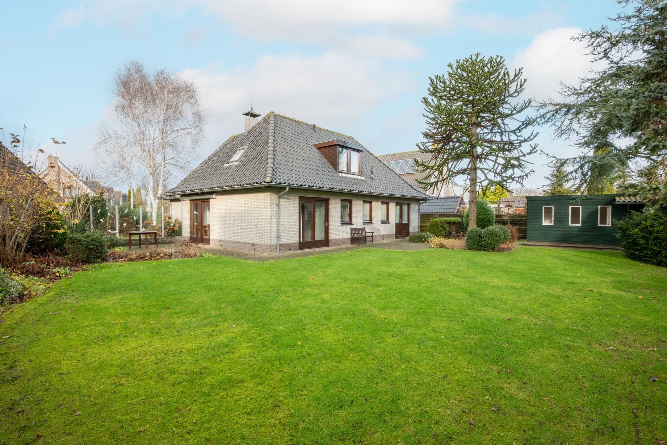 Foto 48 van Leeuwetand 19