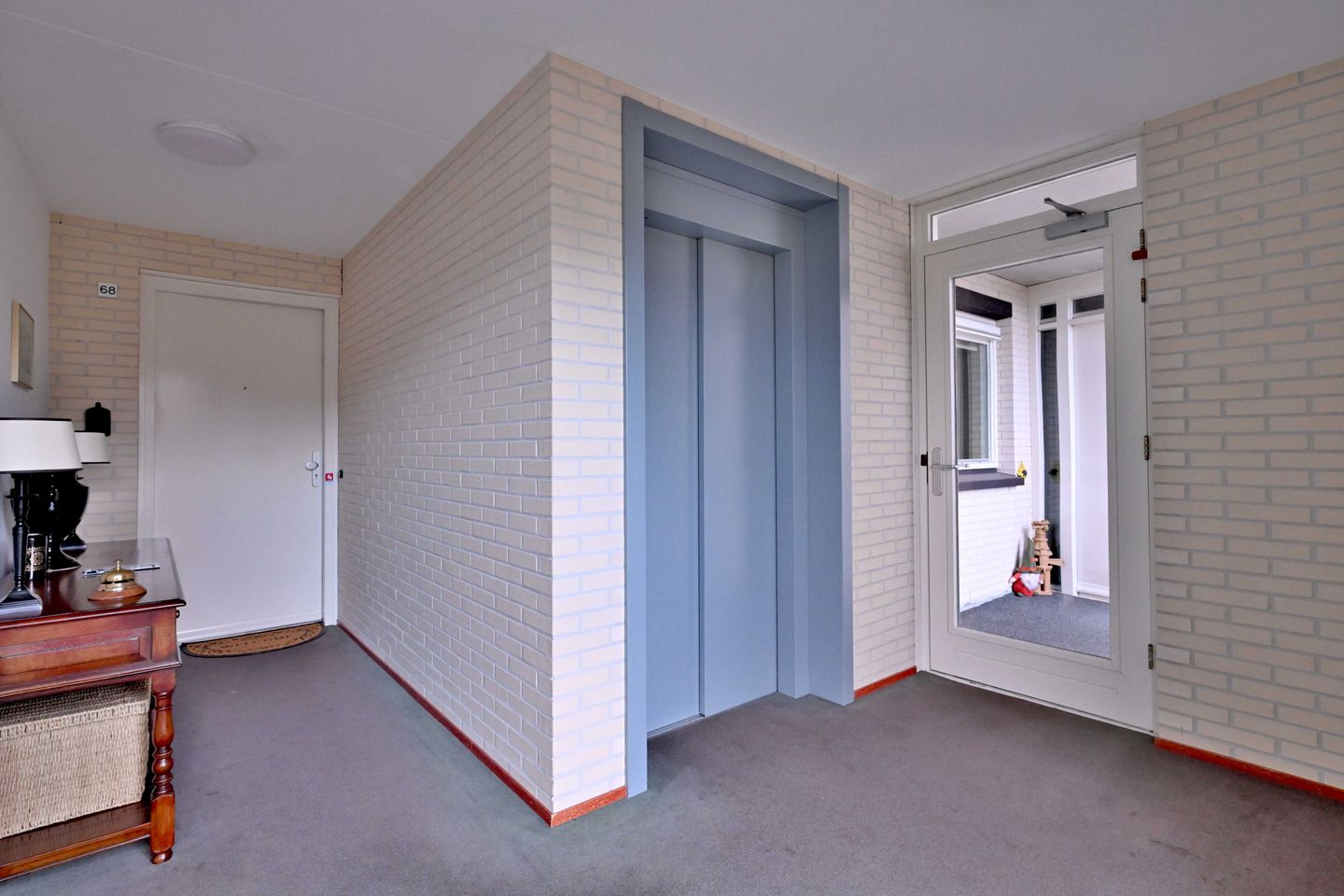 Photo 4 of Vlinderparkweg 68