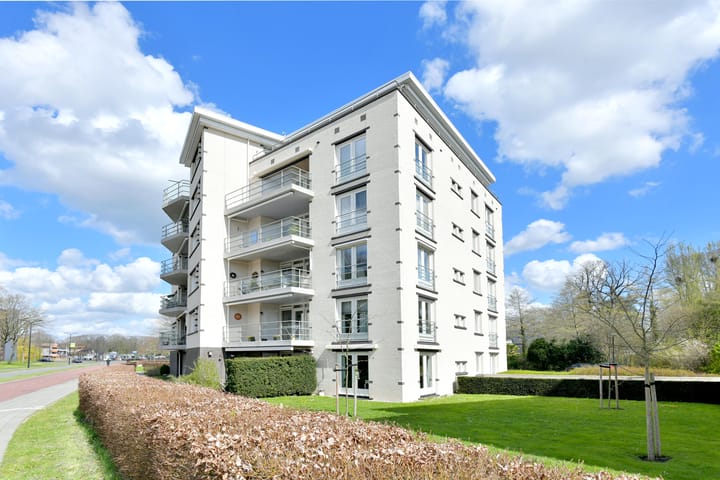 Foto 36 van Vlinderparkweg 68