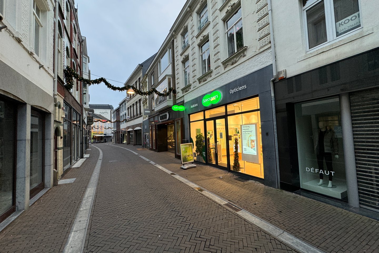 Bekijk foto 2 van Limbrichterstraat 39