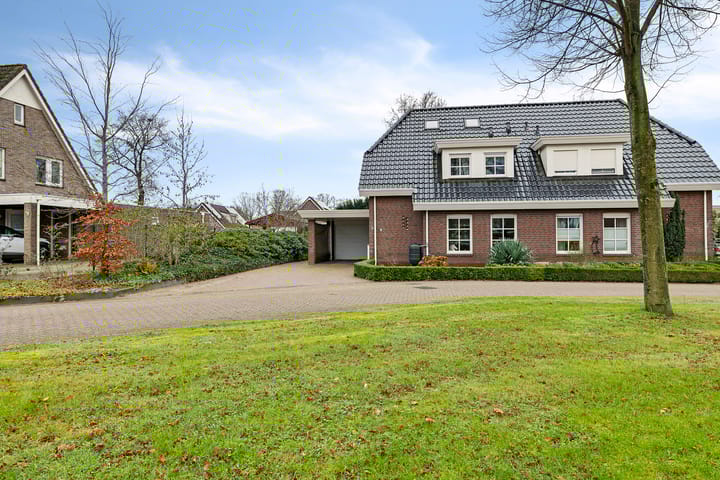 Foto 35 van De Linden 9