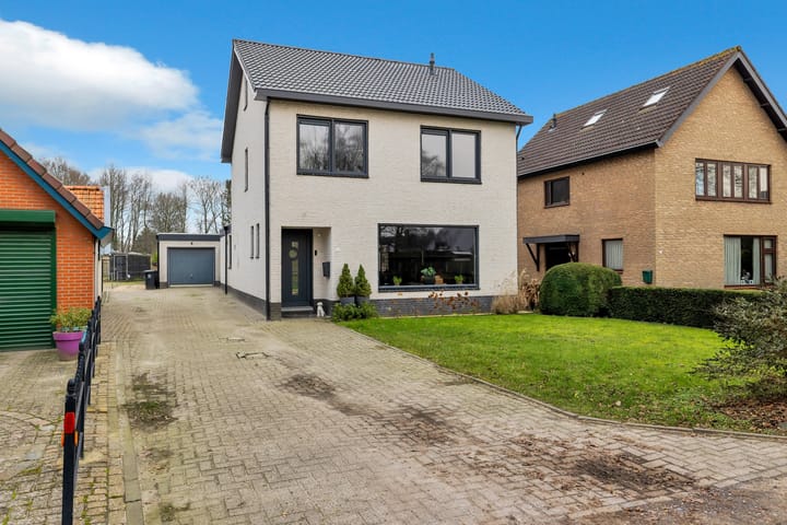 Foto 8 van Odiliastraat 11