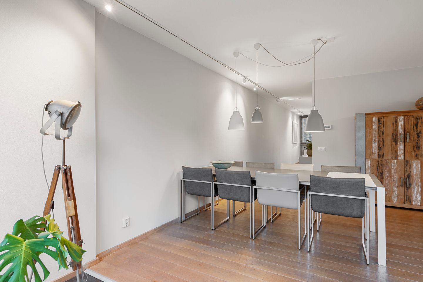 Foto 29 van Cerise 46