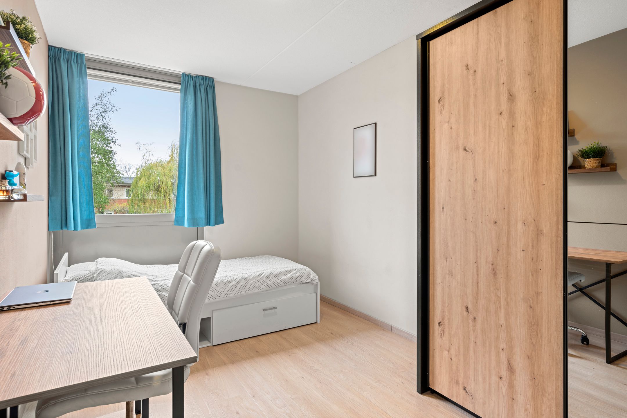 Foto 45 van Cerise 46