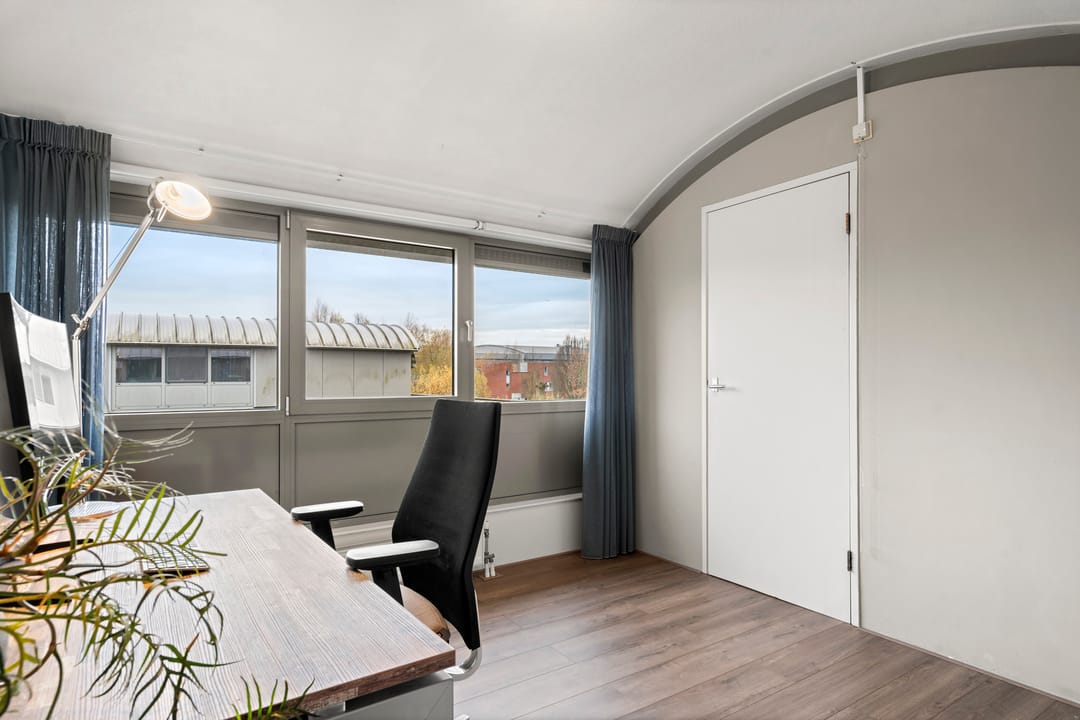 Foto 58 van Cerise 46