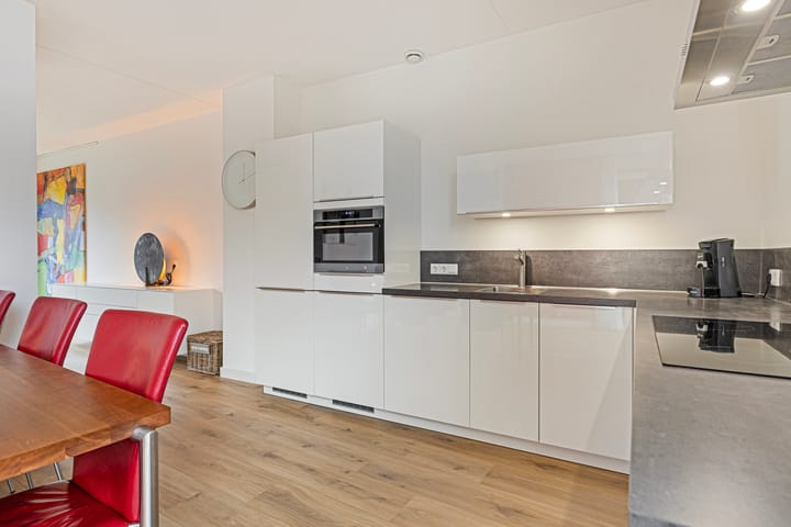 Foto 6 van Burgemeester Leenstraat 12