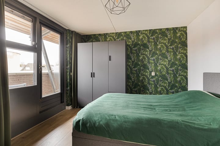 Foto 34 van Burgemeester Leenstraat 12