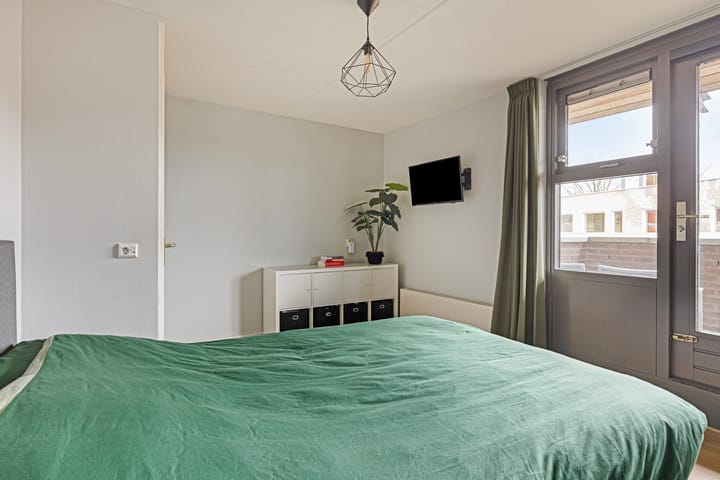 Foto 35 van Burgemeester Leenstraat 12