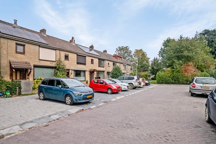 Photo 9 of Johan Berkstraat 23