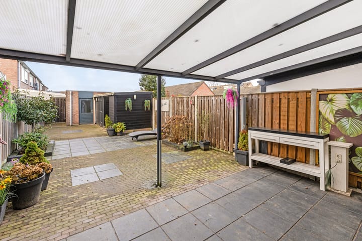 Photo 22 of Albilaan 8