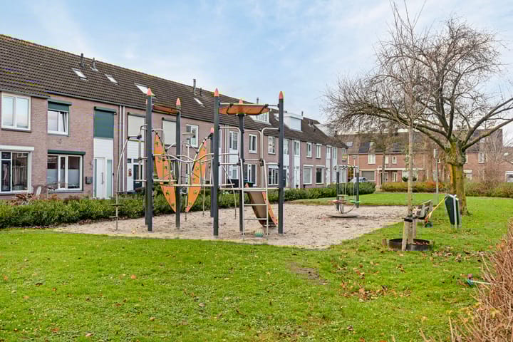 Photo 27 of Albilaan 8